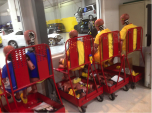 The dummies watching out on the showroom