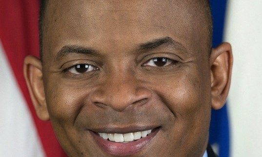 USDOT-secretary-Anthony-Foxx